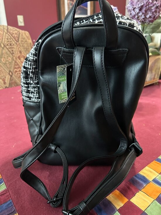 New Badgley Mischka Mini Backpack Purse – Vegan Leather